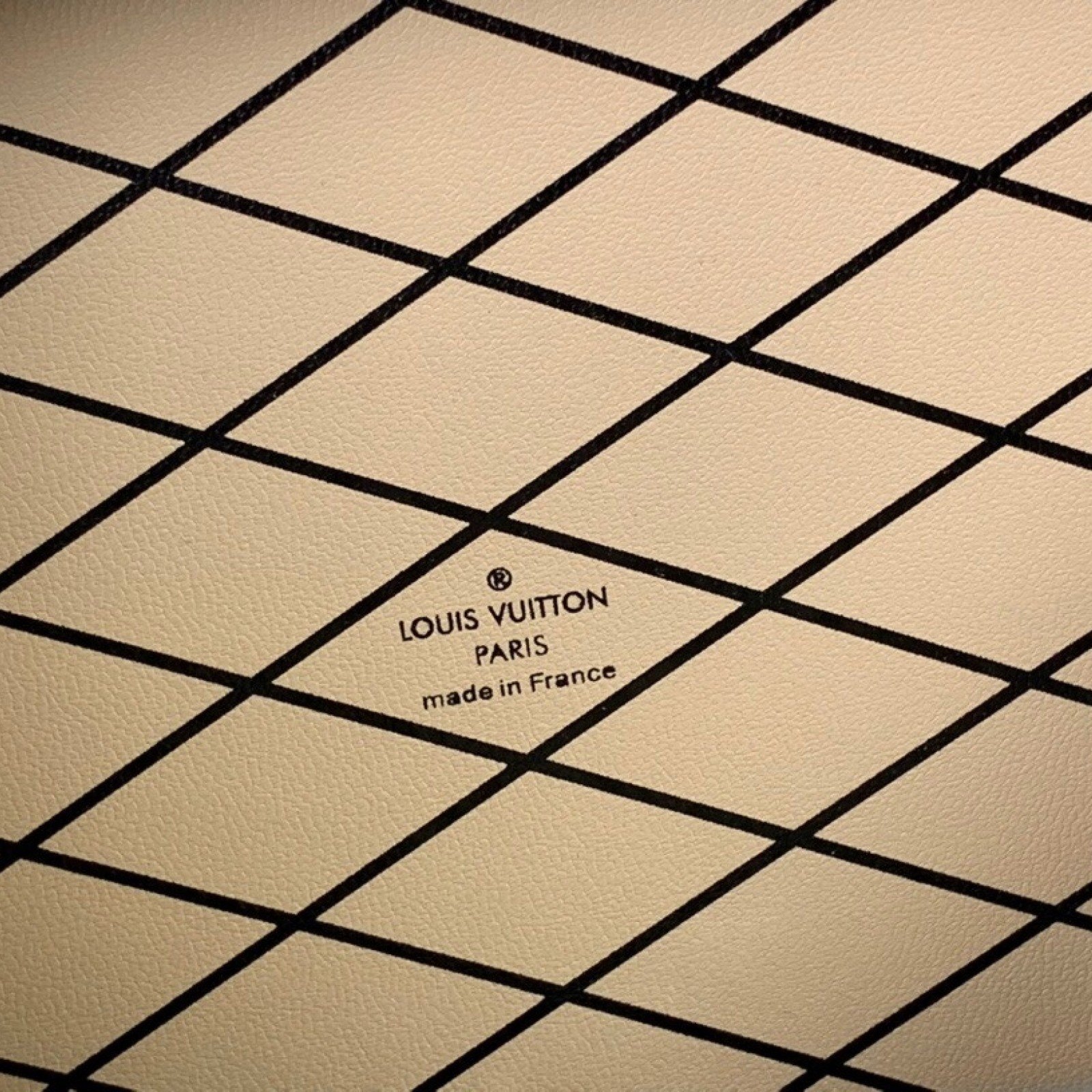 LV Should bag m21462