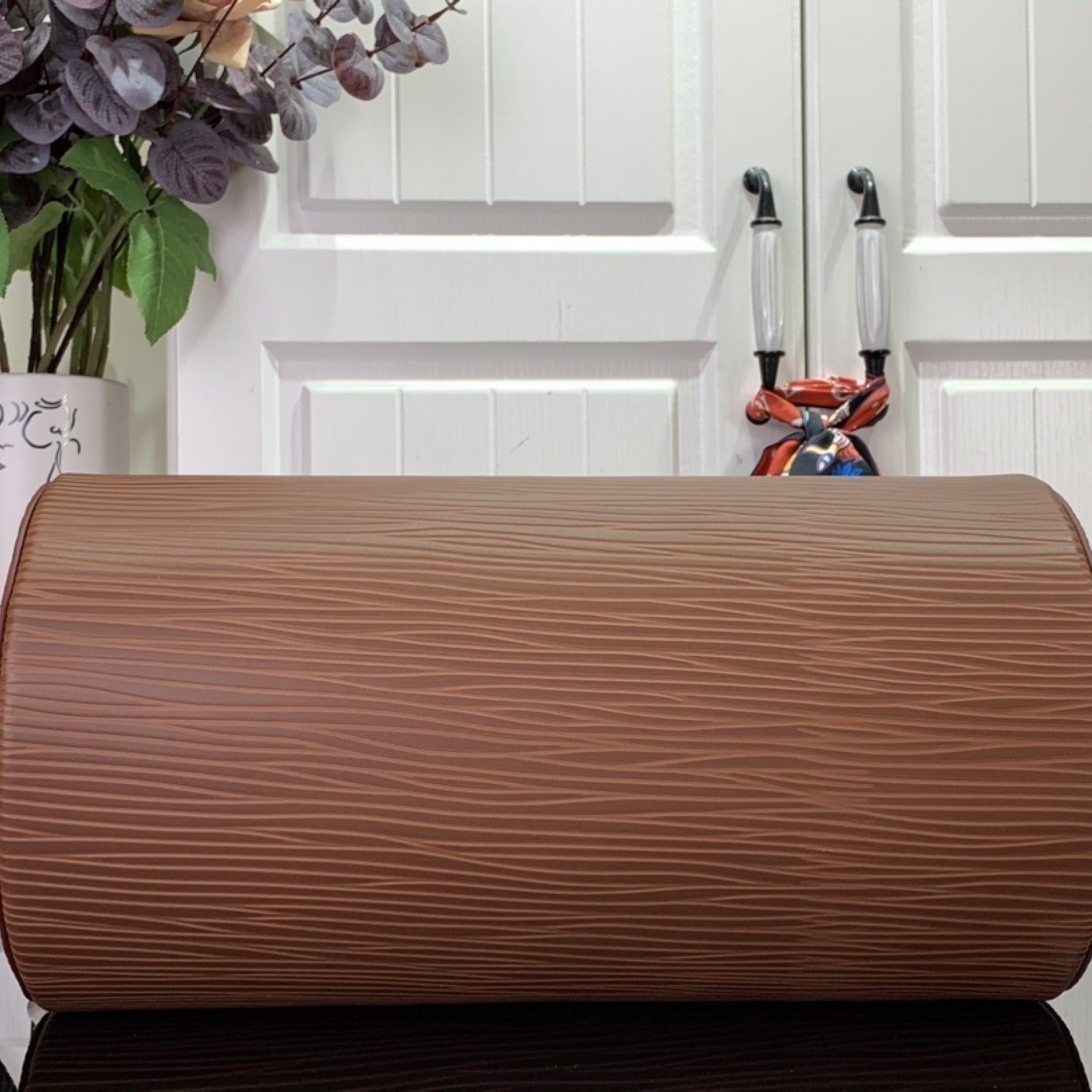 LV Should bag m23092