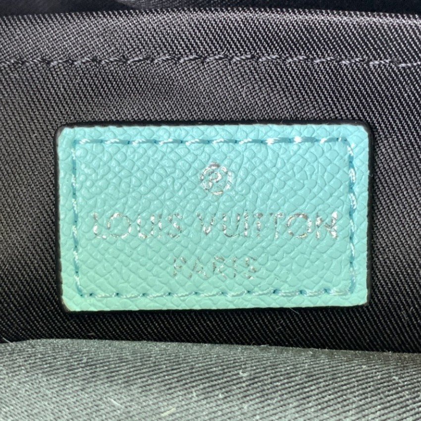 LV Should bag m30875