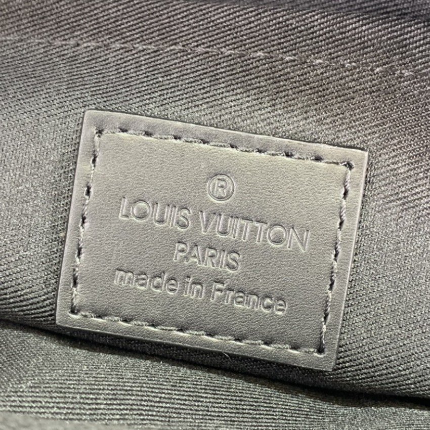 LV Should bag m46688