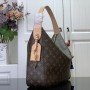 LV Shoulder bag M12098