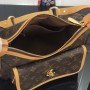 LV Shoulder bag M40077