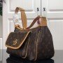 LV Shoulder bag M40077