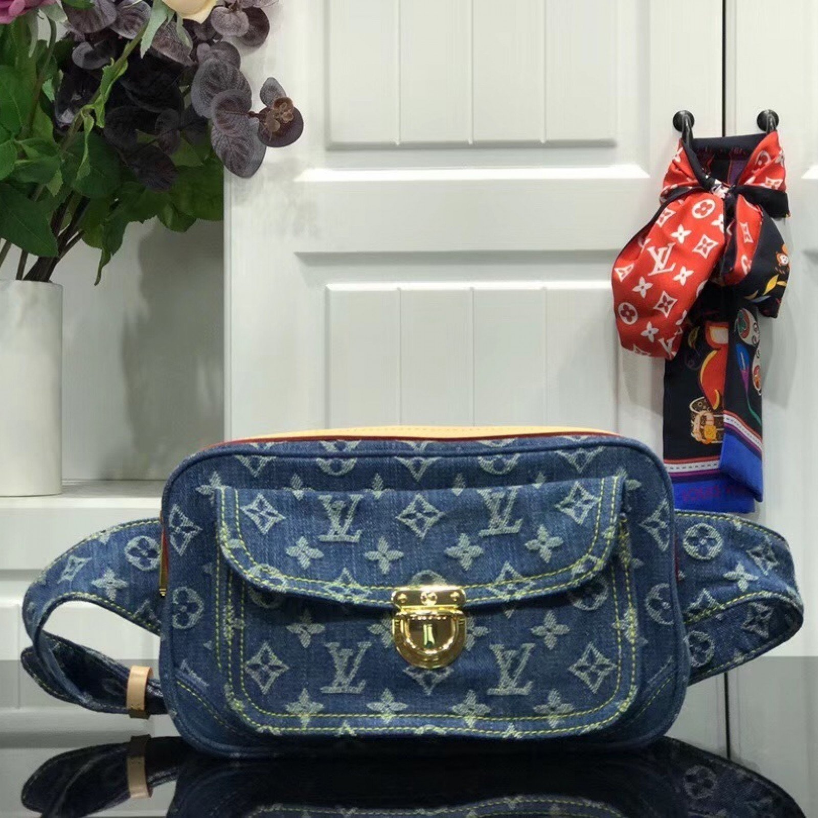 LV Shoulder bag M44466
