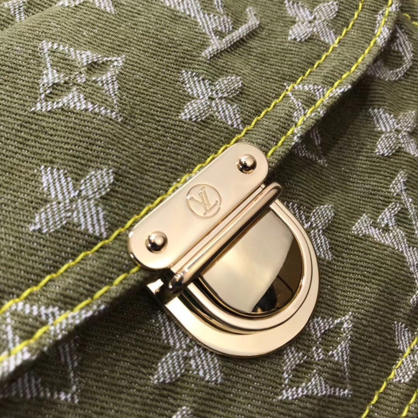 LV Shoulder bag M44466