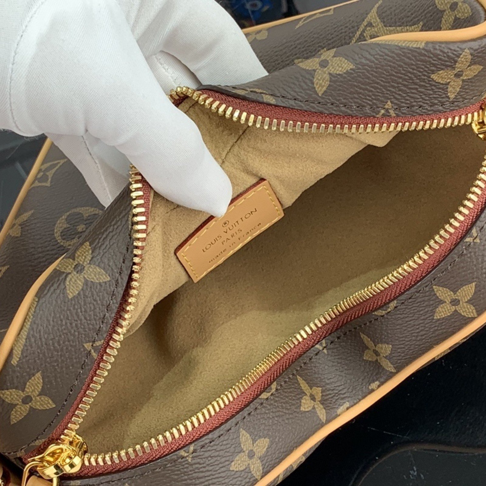 LV Shoulder bag M45149AX