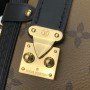 LV Shoulder bag M46358