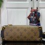 LV Shoulder bag M46358