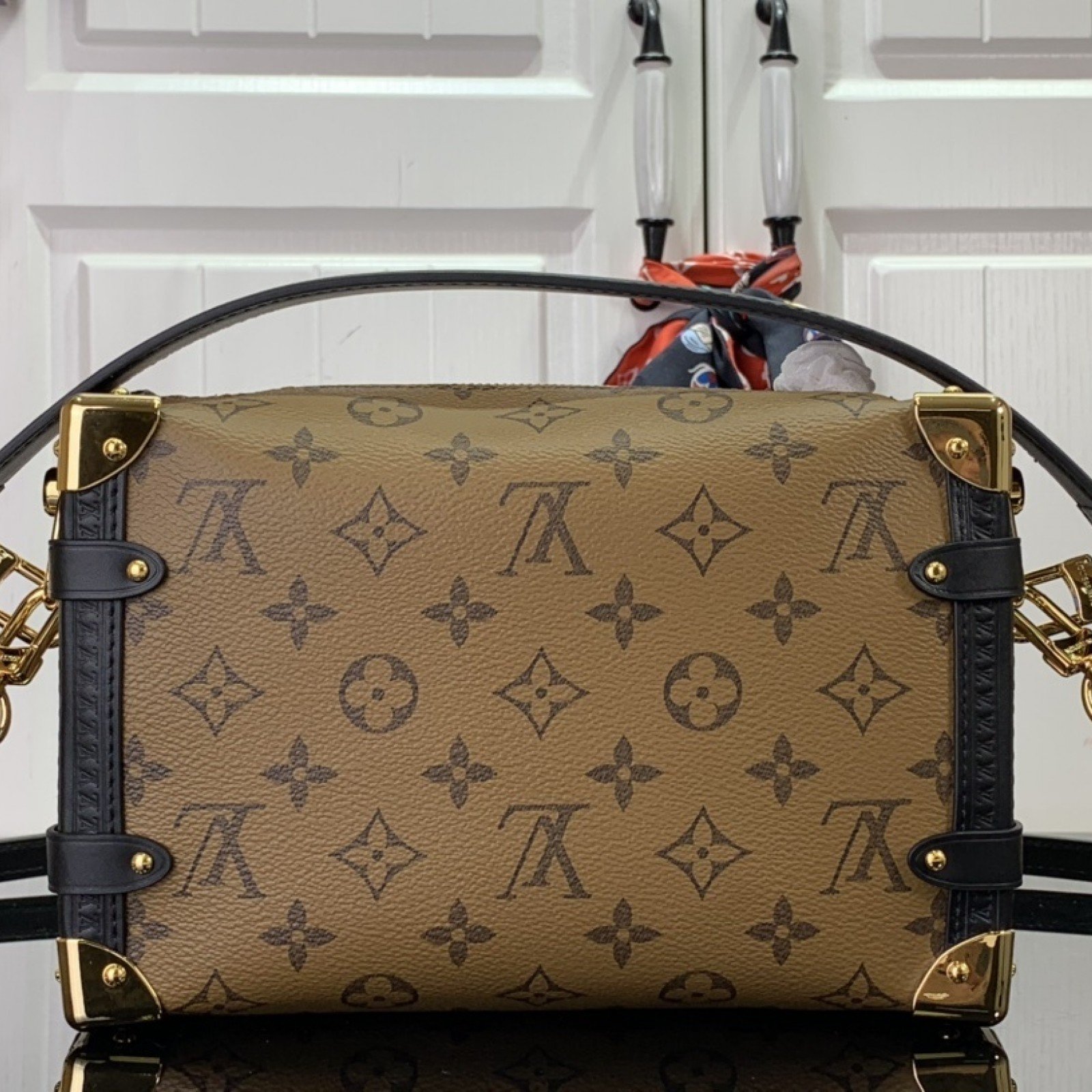 LV Shoulder bag M46358