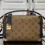 LV Shoulder bag M46358