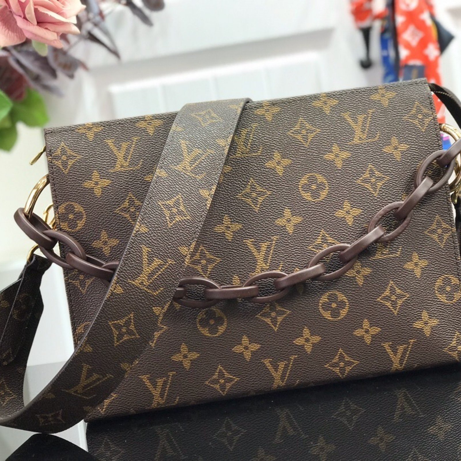 LV Shoulder bag M47542JD