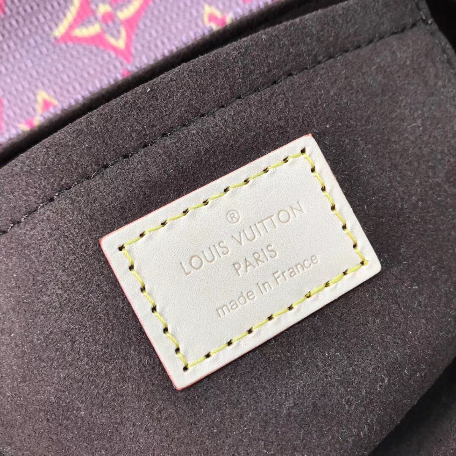 LV Shoulder bag M49999
