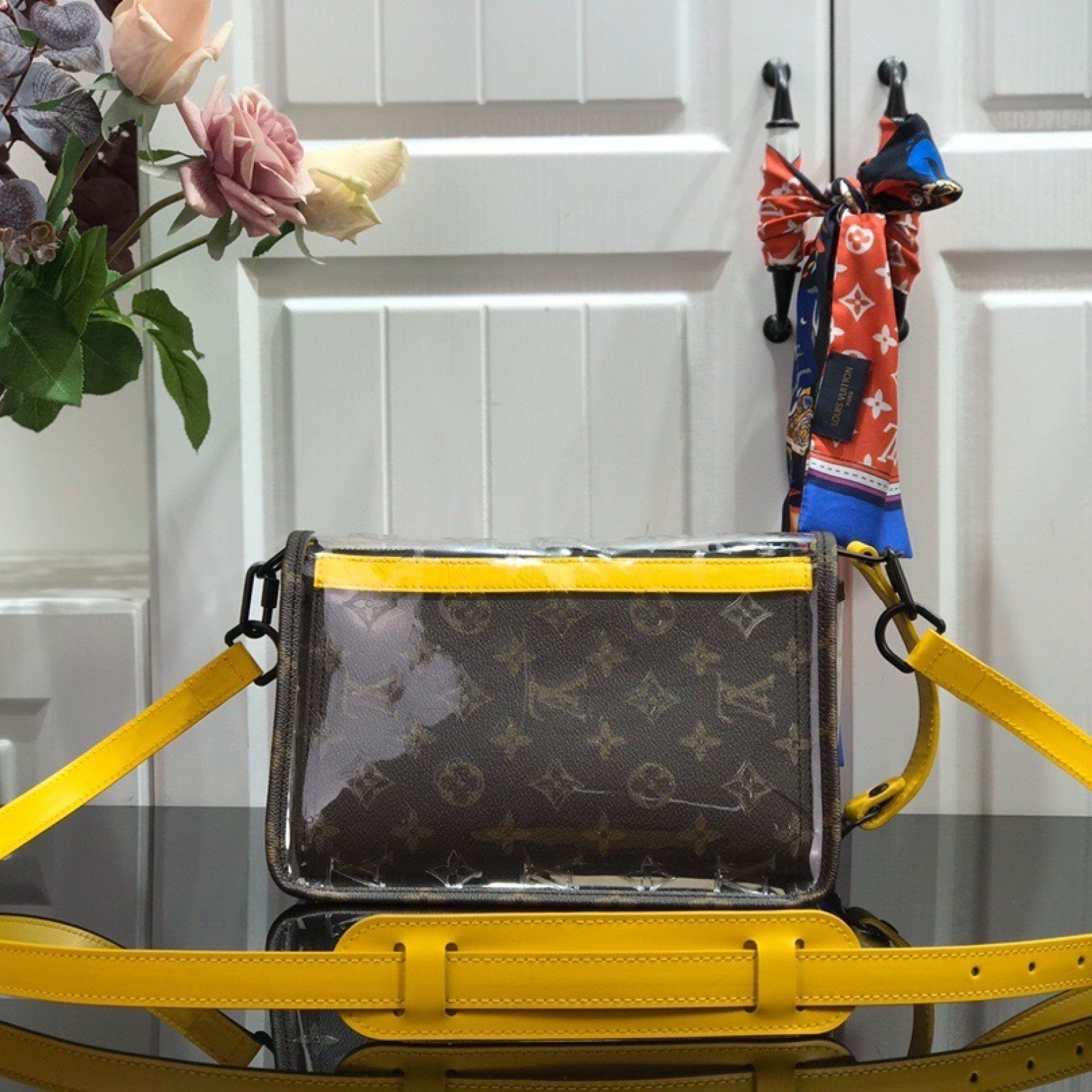 LV Shoulder bag M61115