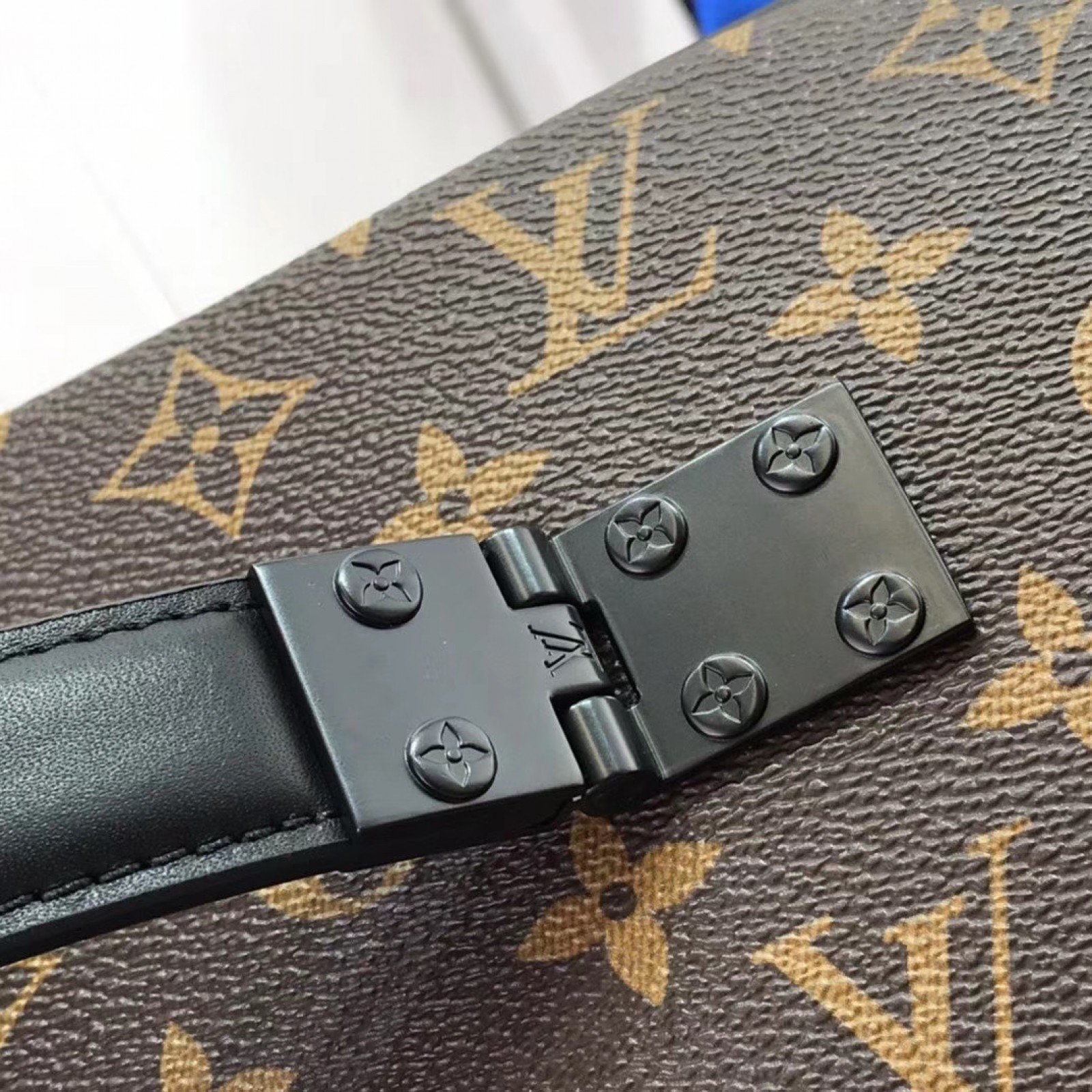LV Shoulder bag M61118