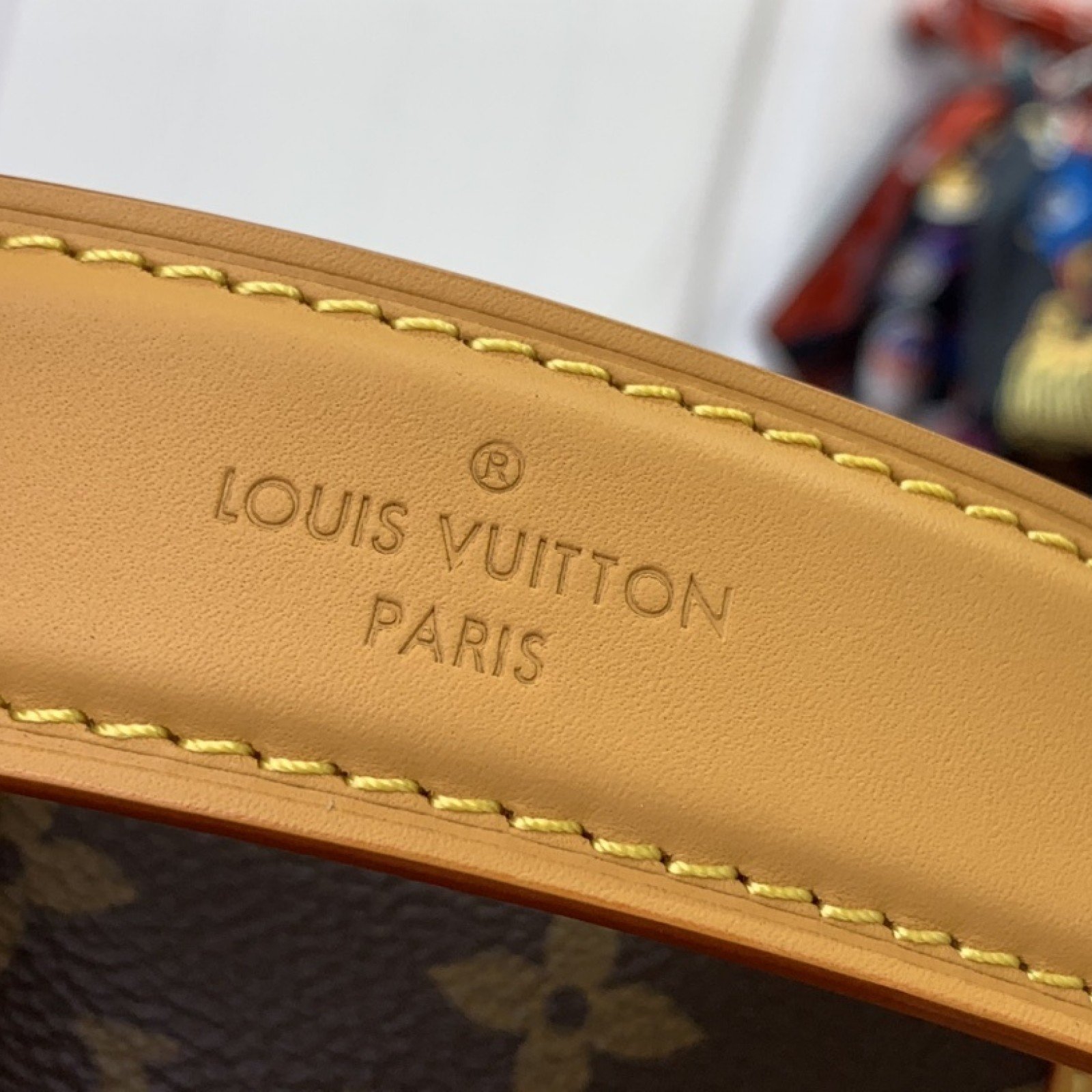 LV Shoulder bag M83018