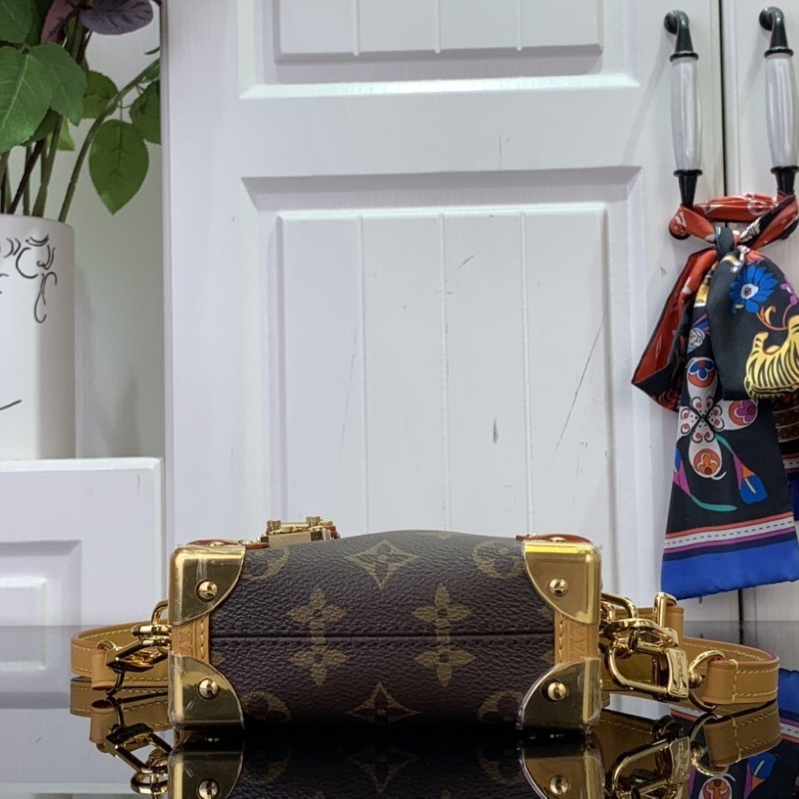 LV Shoulder bag M83018