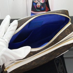LV Shoulder bag M85141