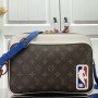 LV Shoulder bag M85141