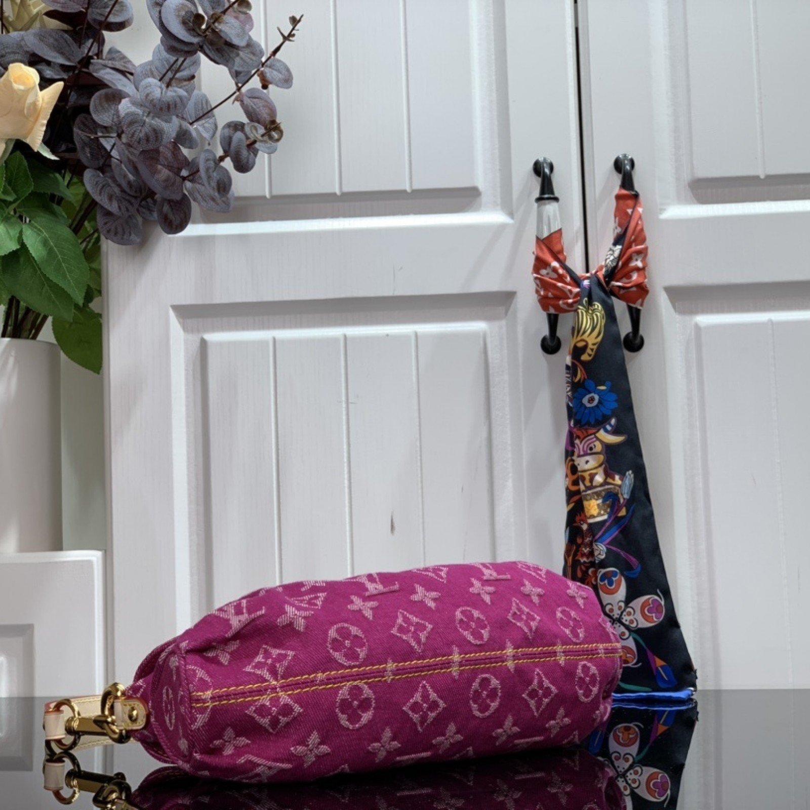 LV Shoulder bag M95050S