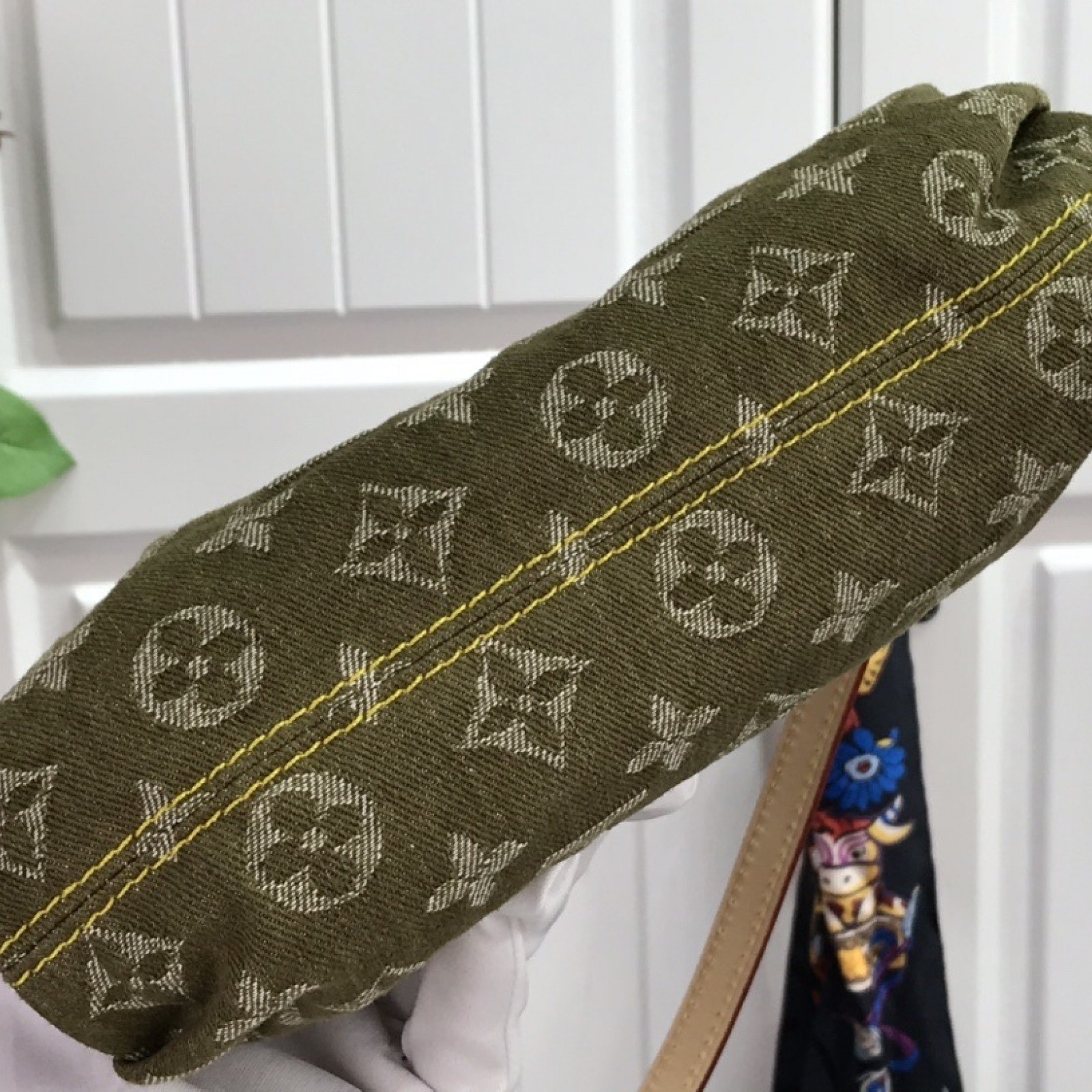 LV Shoulder bag M95050S