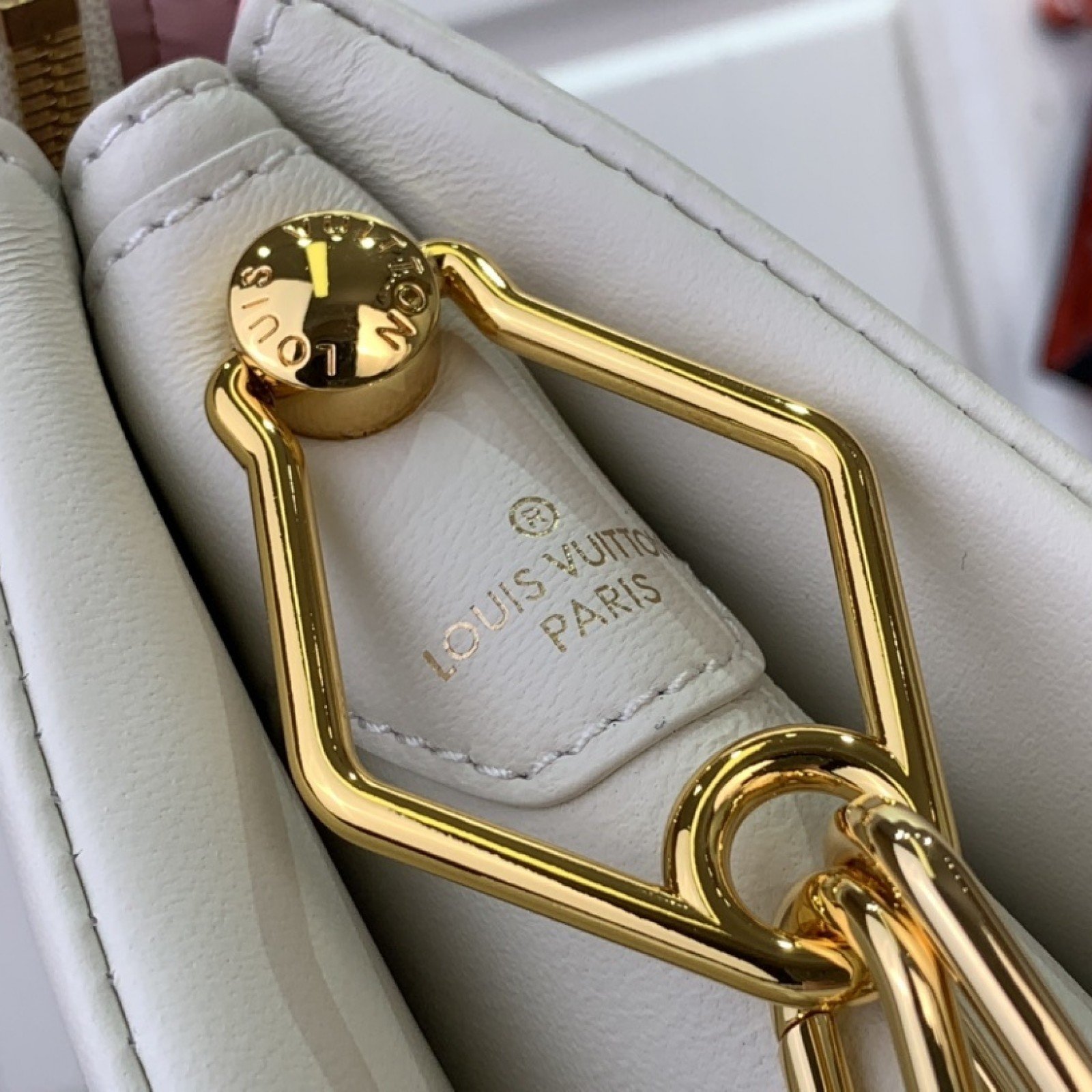 LV Shoulder bag m11727