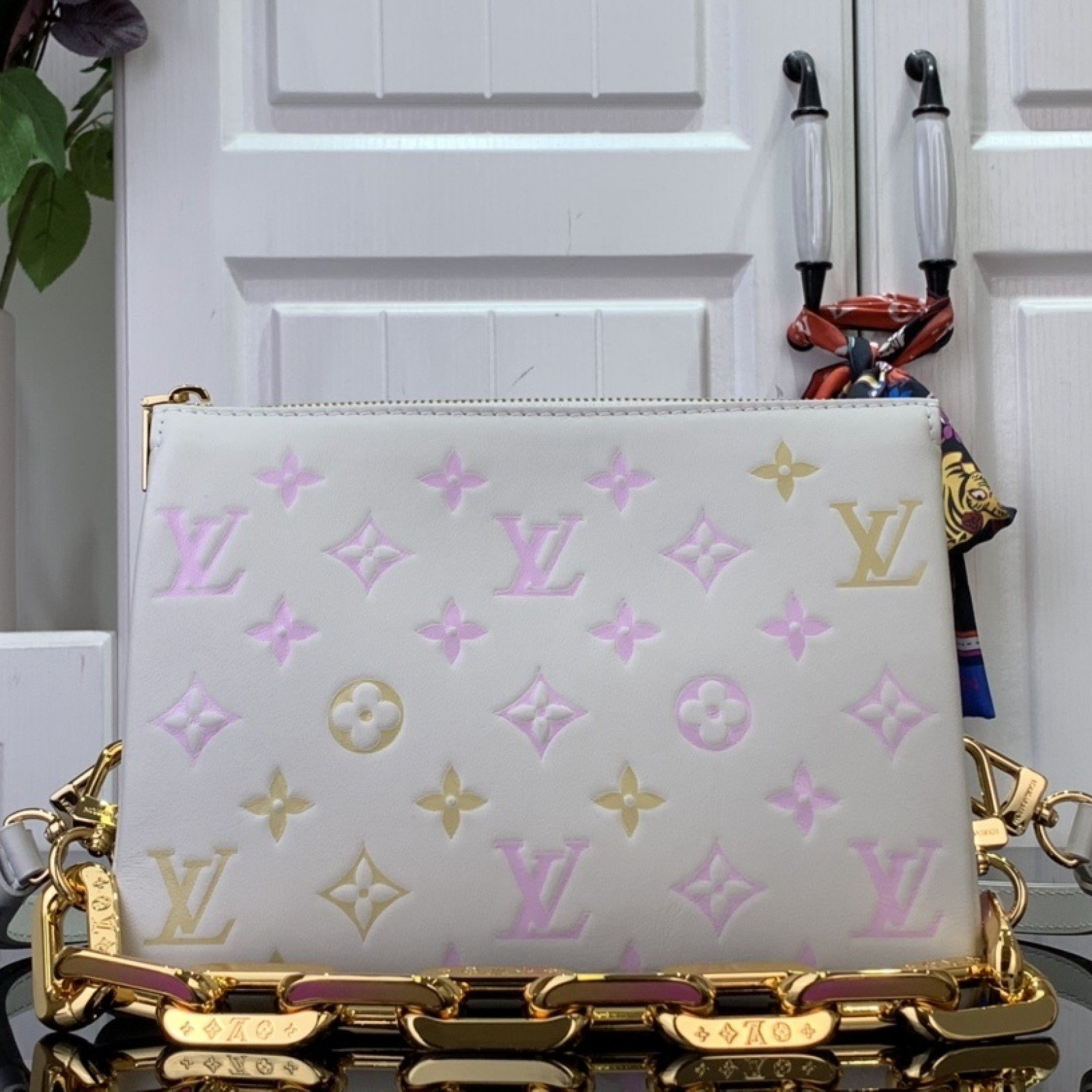 LV Shoulder bag m11727