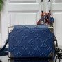 LV Shoulder bag m21368