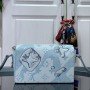 LV Shoulder bag m22637