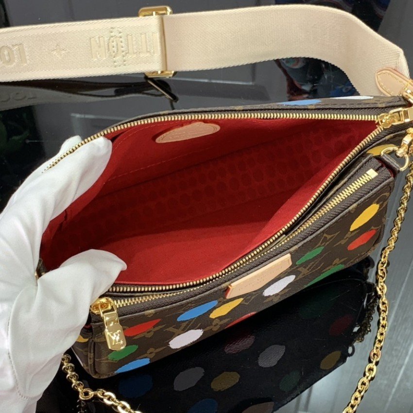 LV Shoulder bag m46385