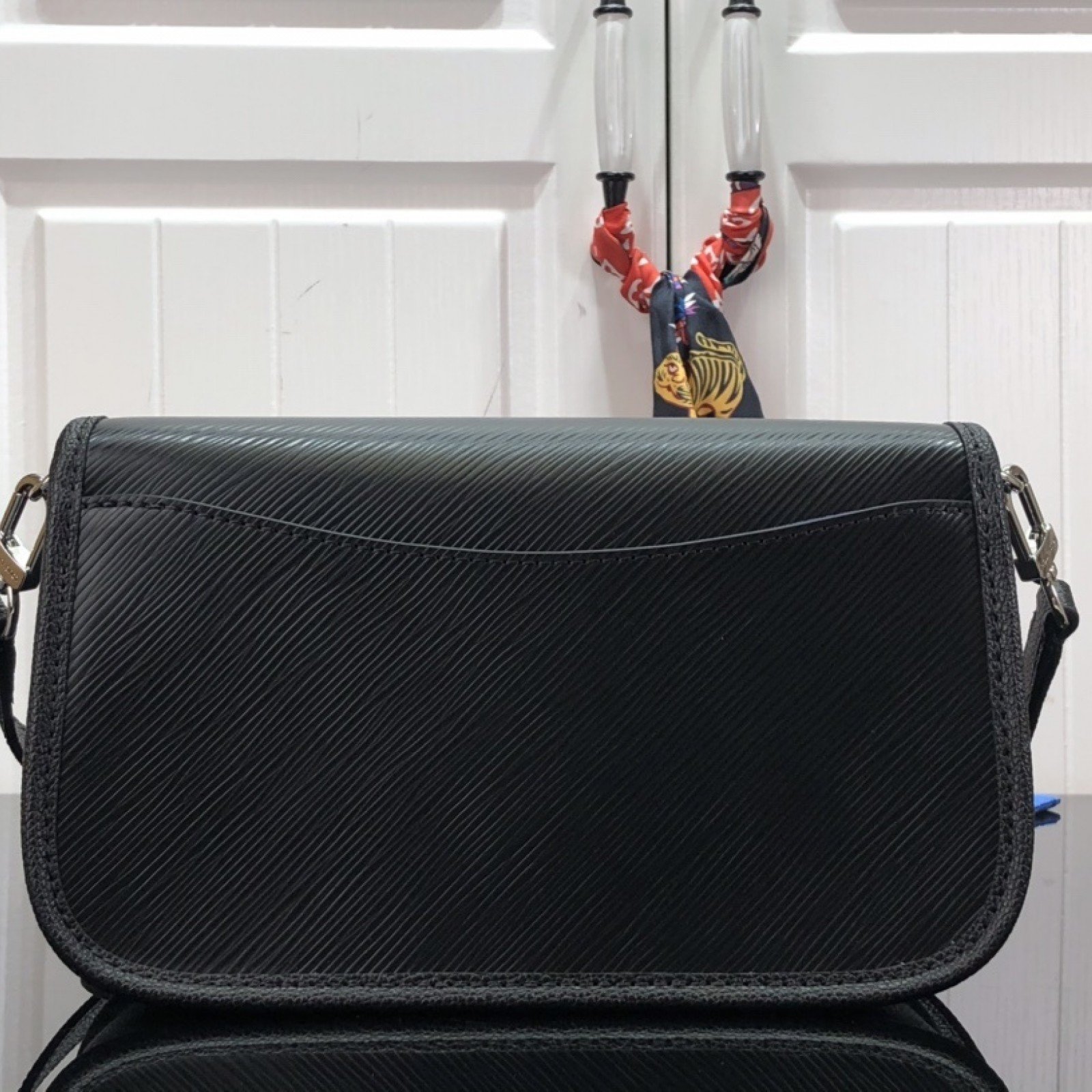 LV Shoulder bag m59386M