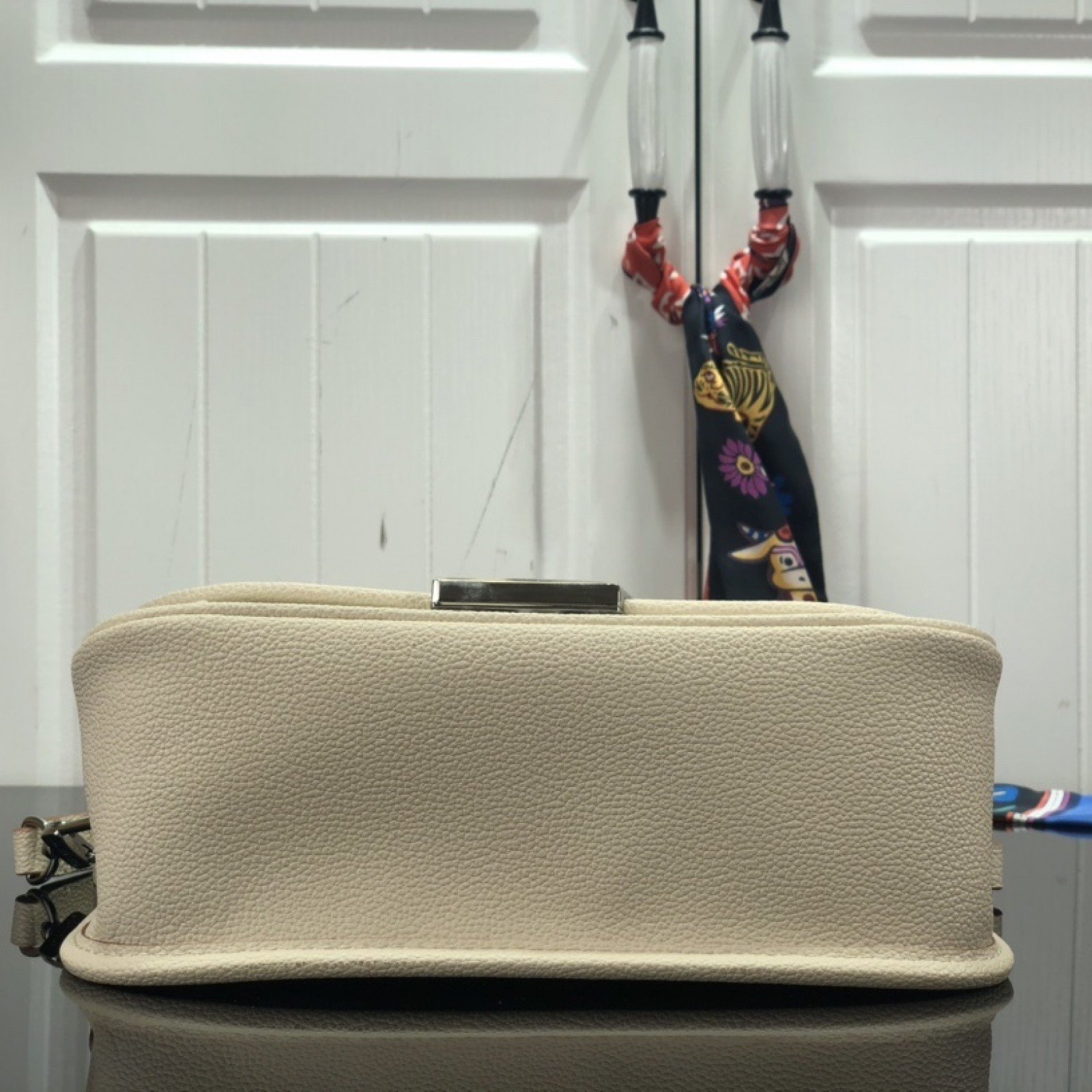 LV Shoulder bag m59386M