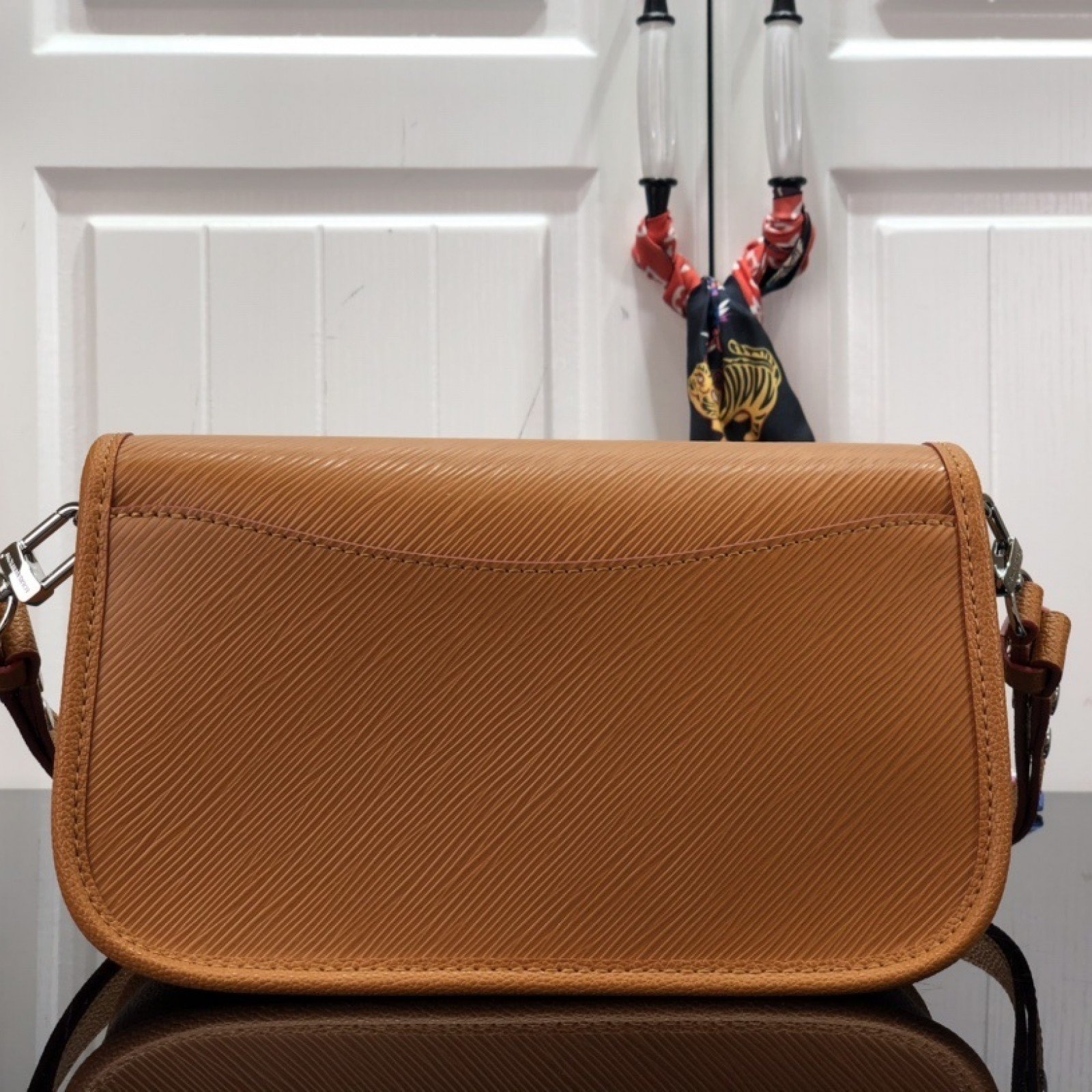 LV Shoulder bag m59386M
