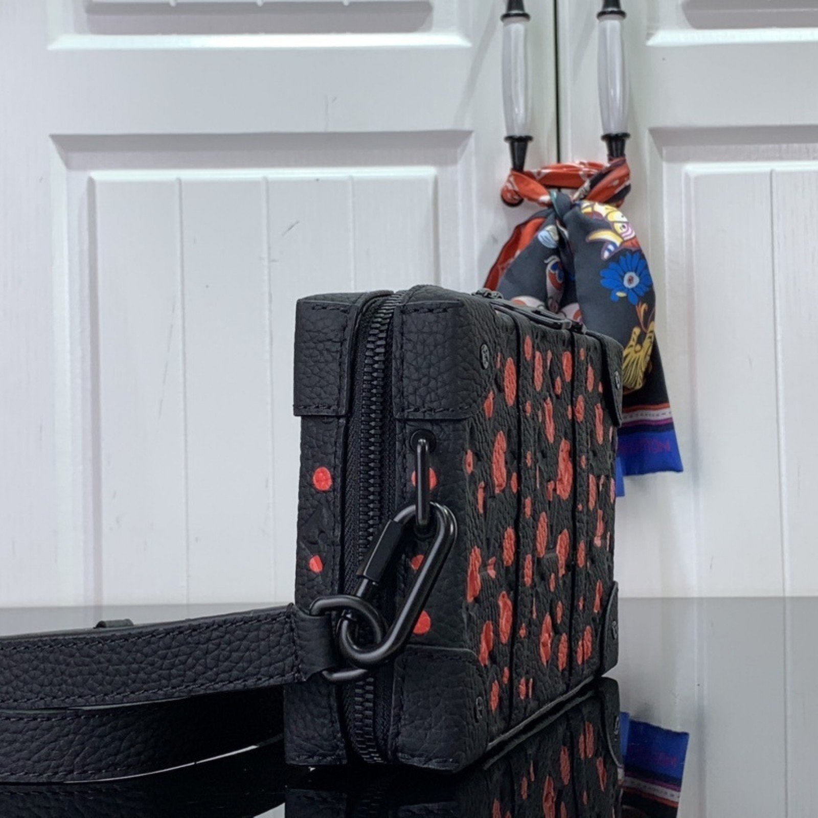 LV Shoulder bag m81776