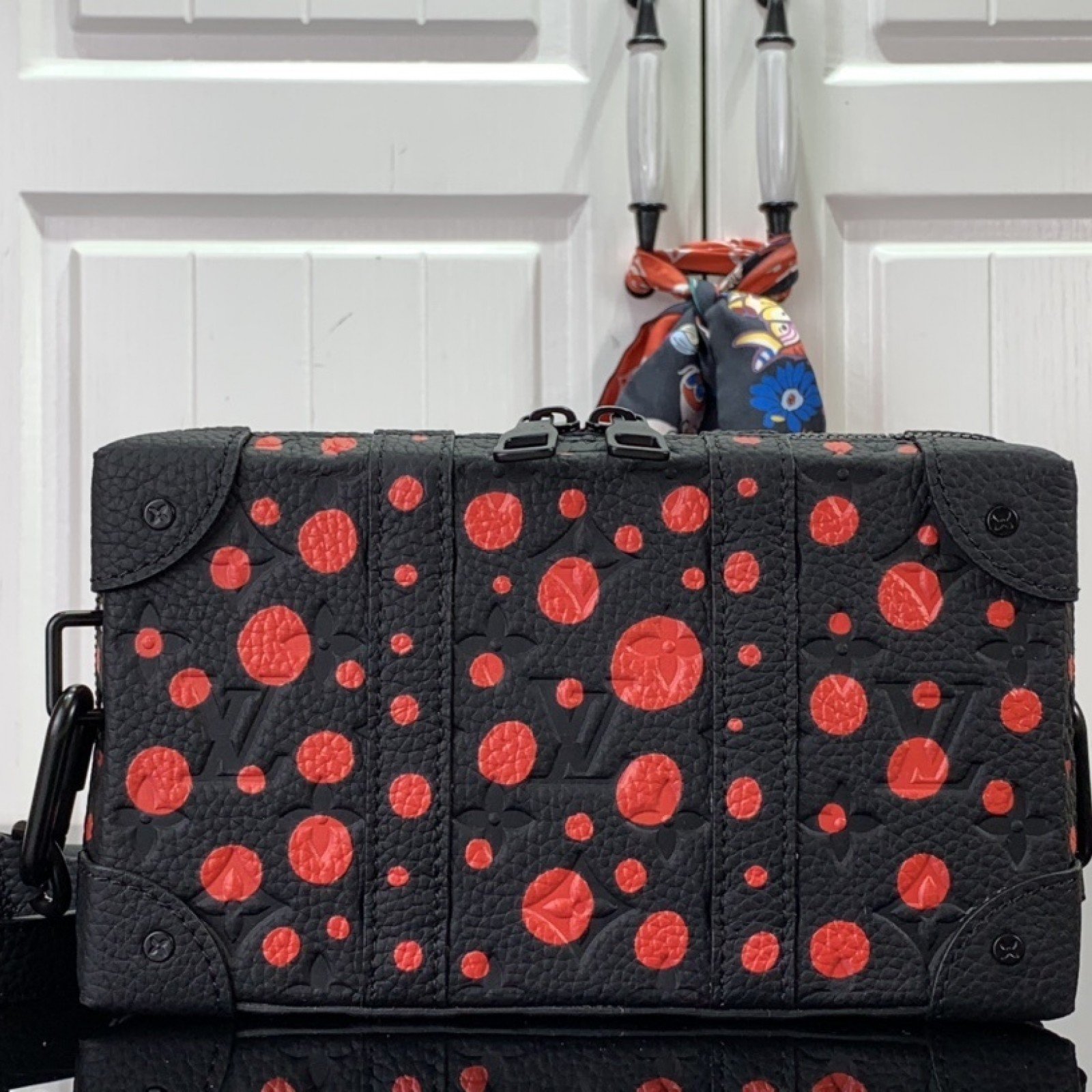 LV Shoulder bag m81776