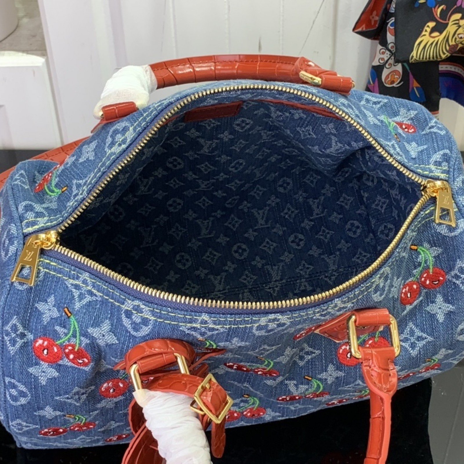 LV Speedy Soft 30 M87627