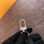 LV TAURILLON Shoulder Strap J02389