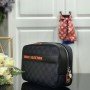 LV TOILET POUCH GM N60245
