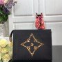 LV TOILETRY POUCH 26 M47542BW