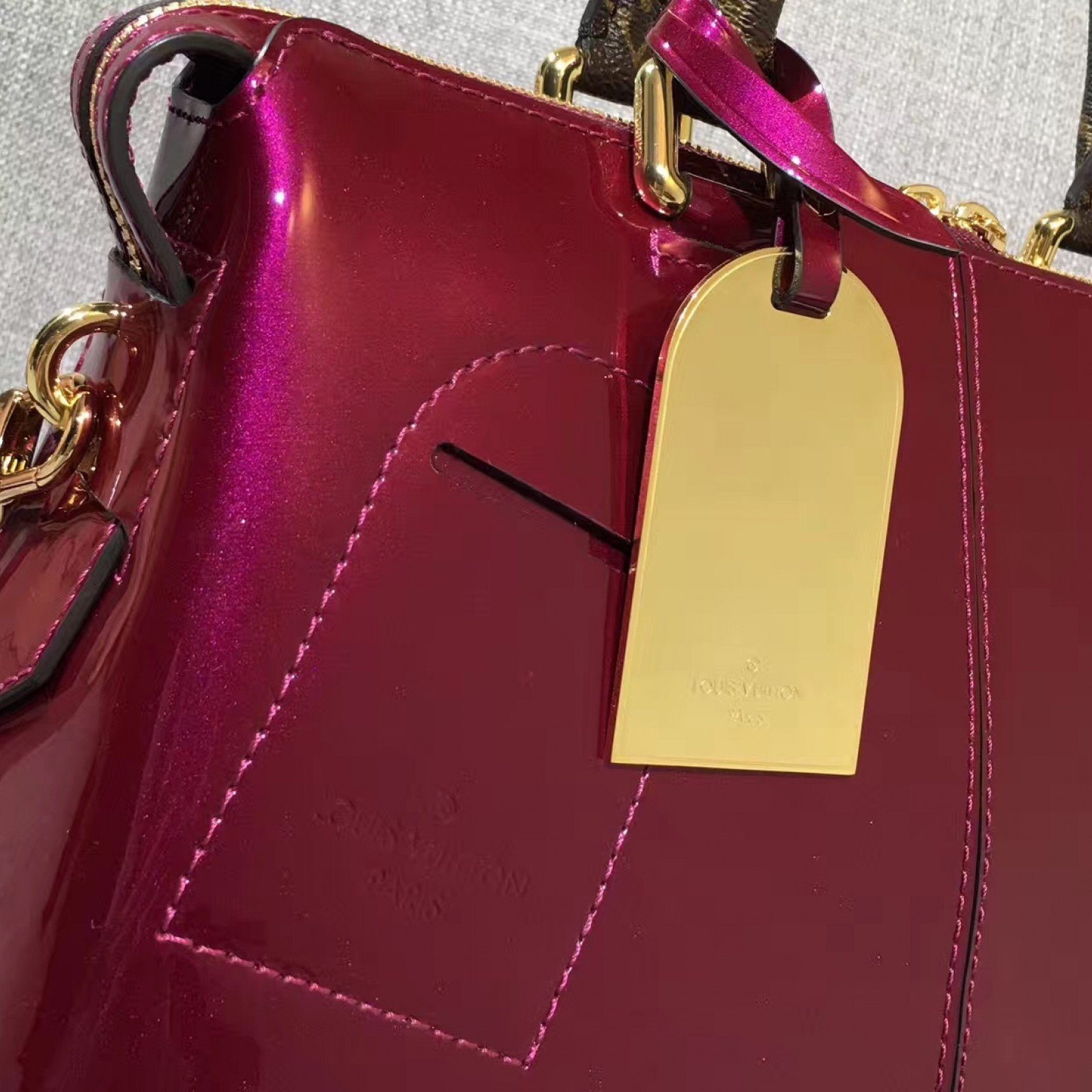 LV TOTE MIROIR M54640