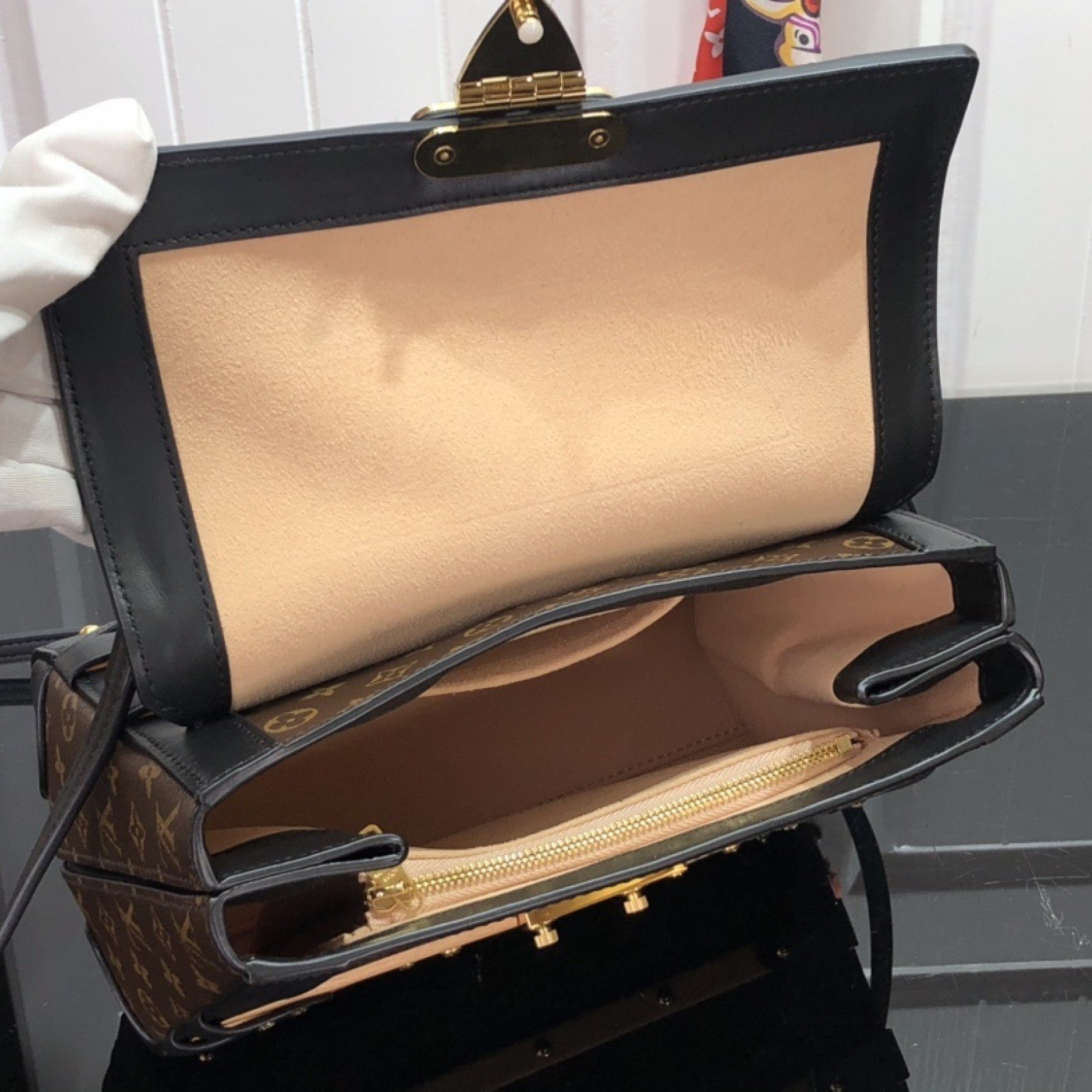 LV TRIANON PM M45908