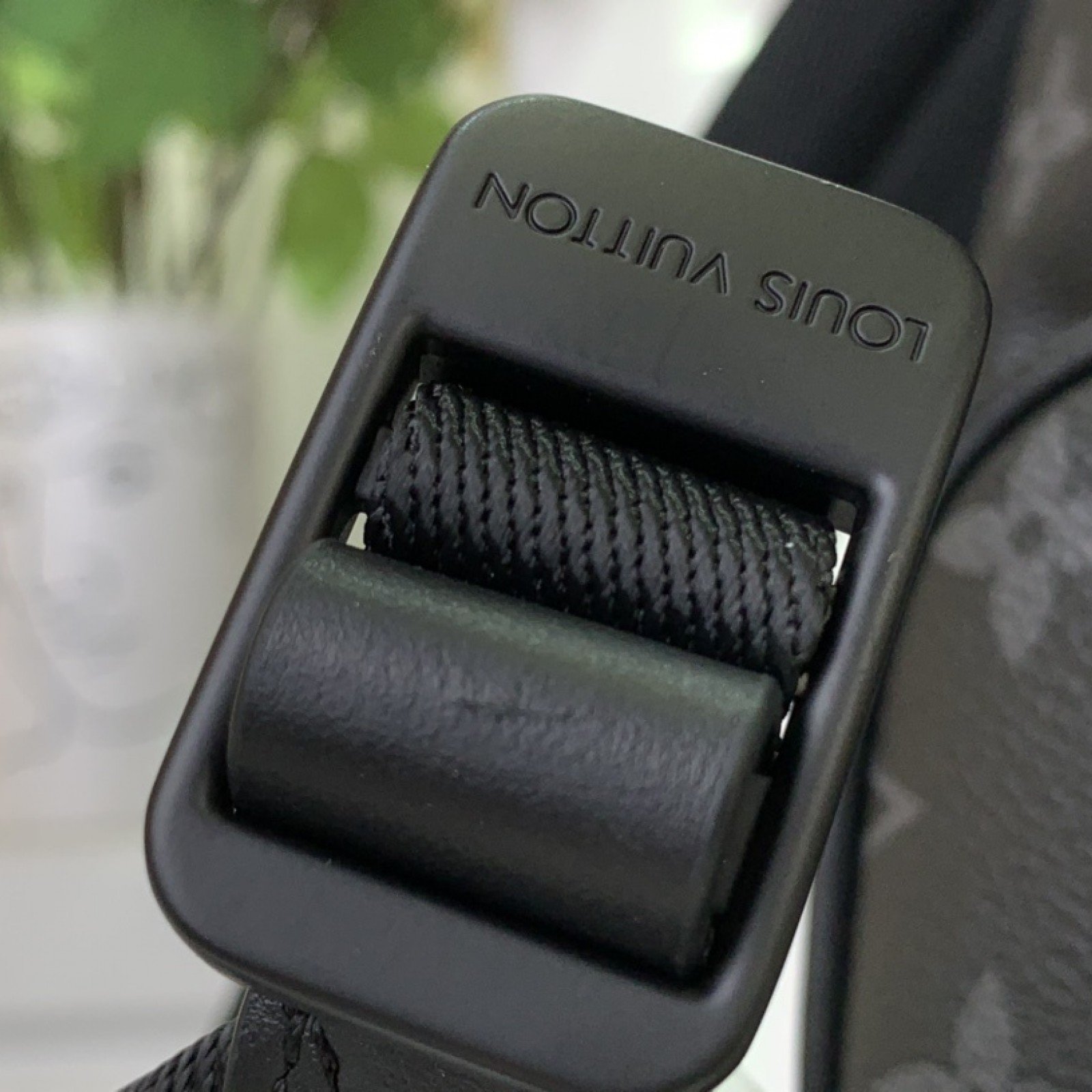 LV TRIO M4567