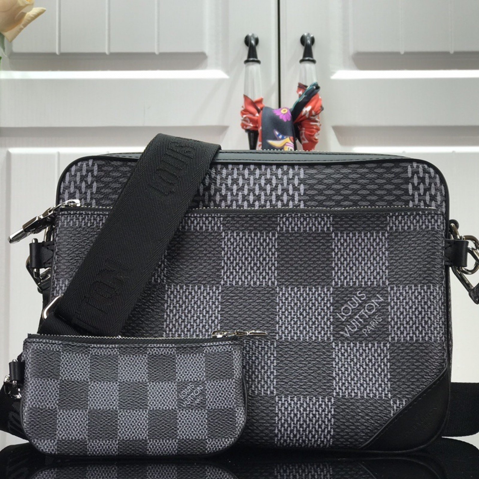 LV TRIO MESSENGER N50017