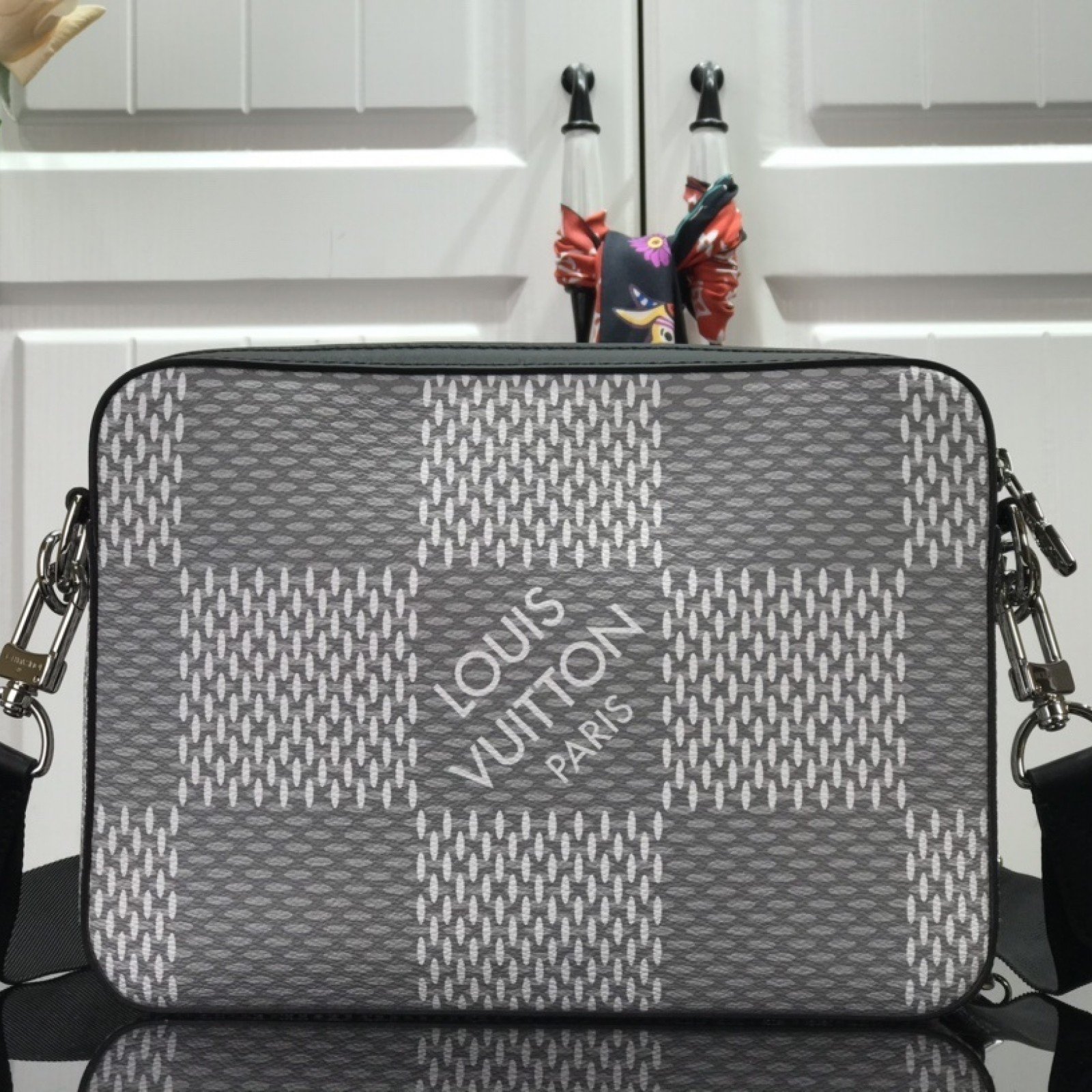 LV TRIO MESSENGER N50017