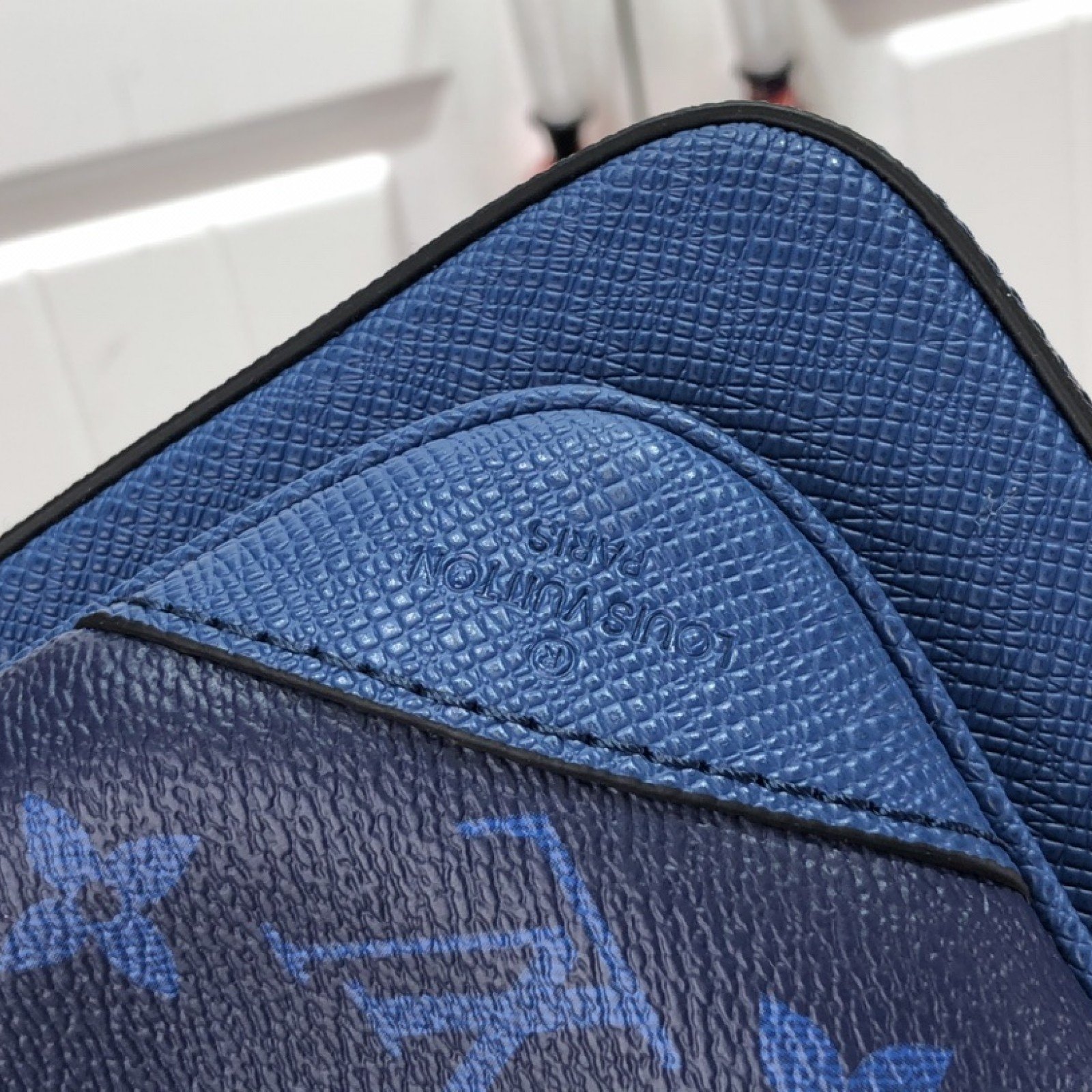 LV TRIO MESSENGET M69443SL