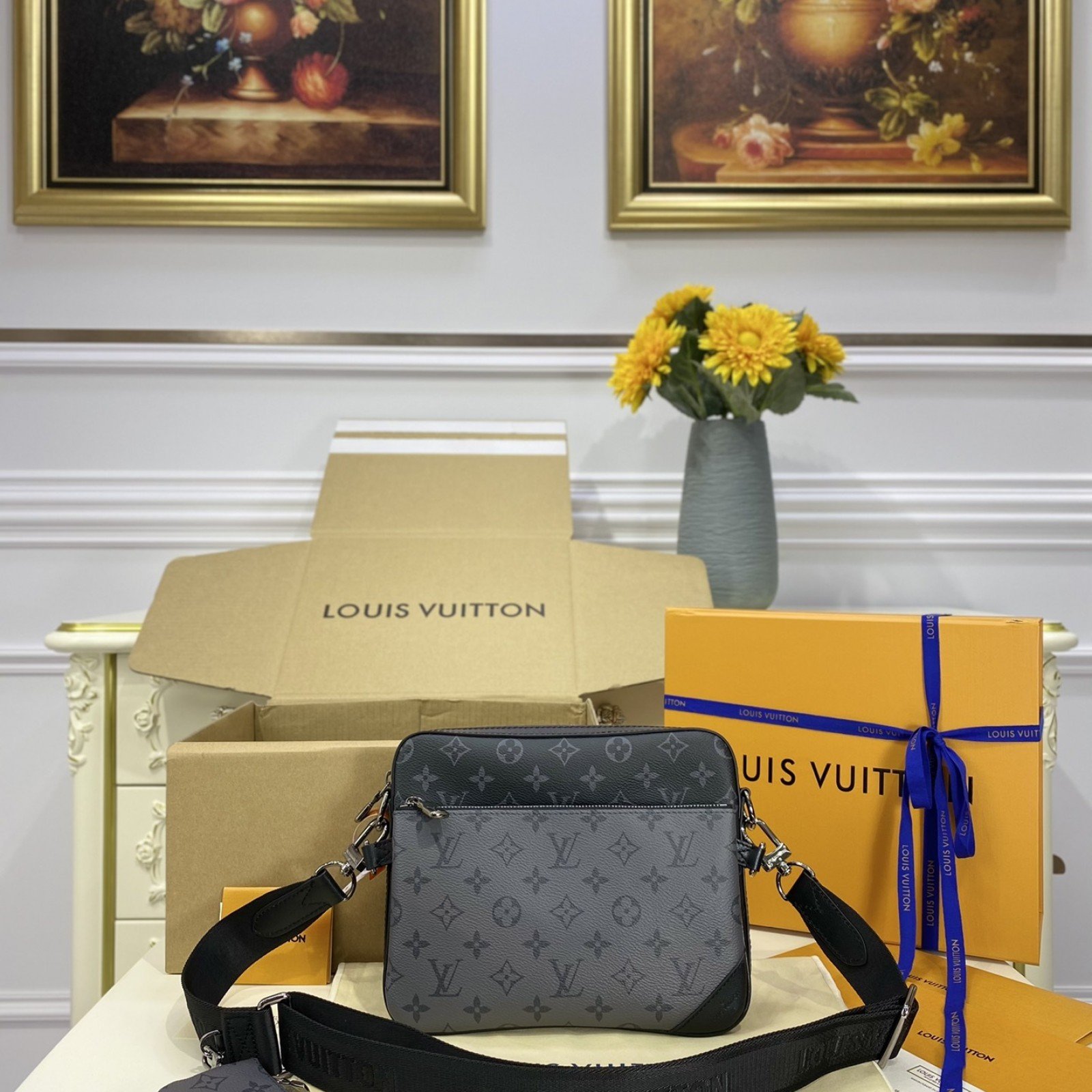 LV TRIO POCHETTE M69443DX
