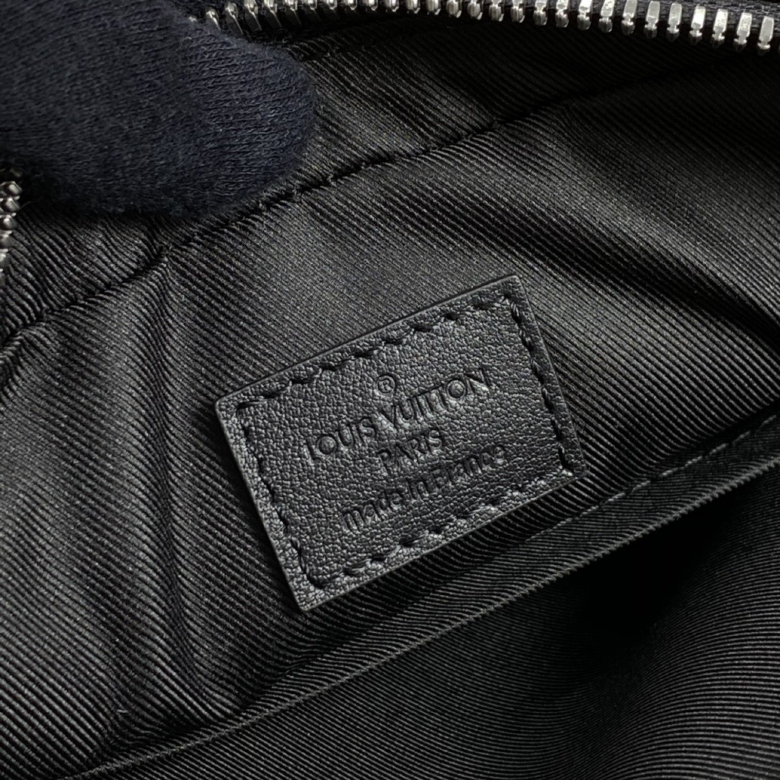 LV TRIO POCHETTE M69443DX