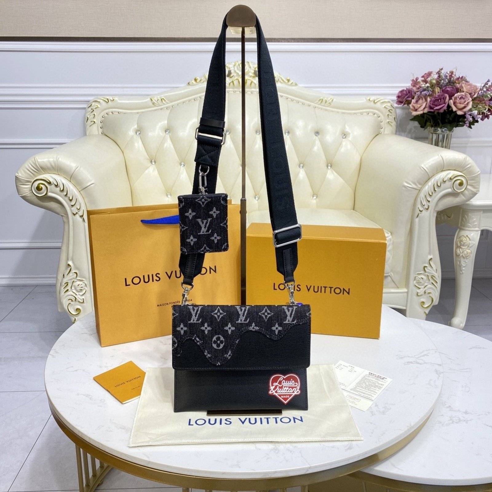 LV TRIO POUCH M81013