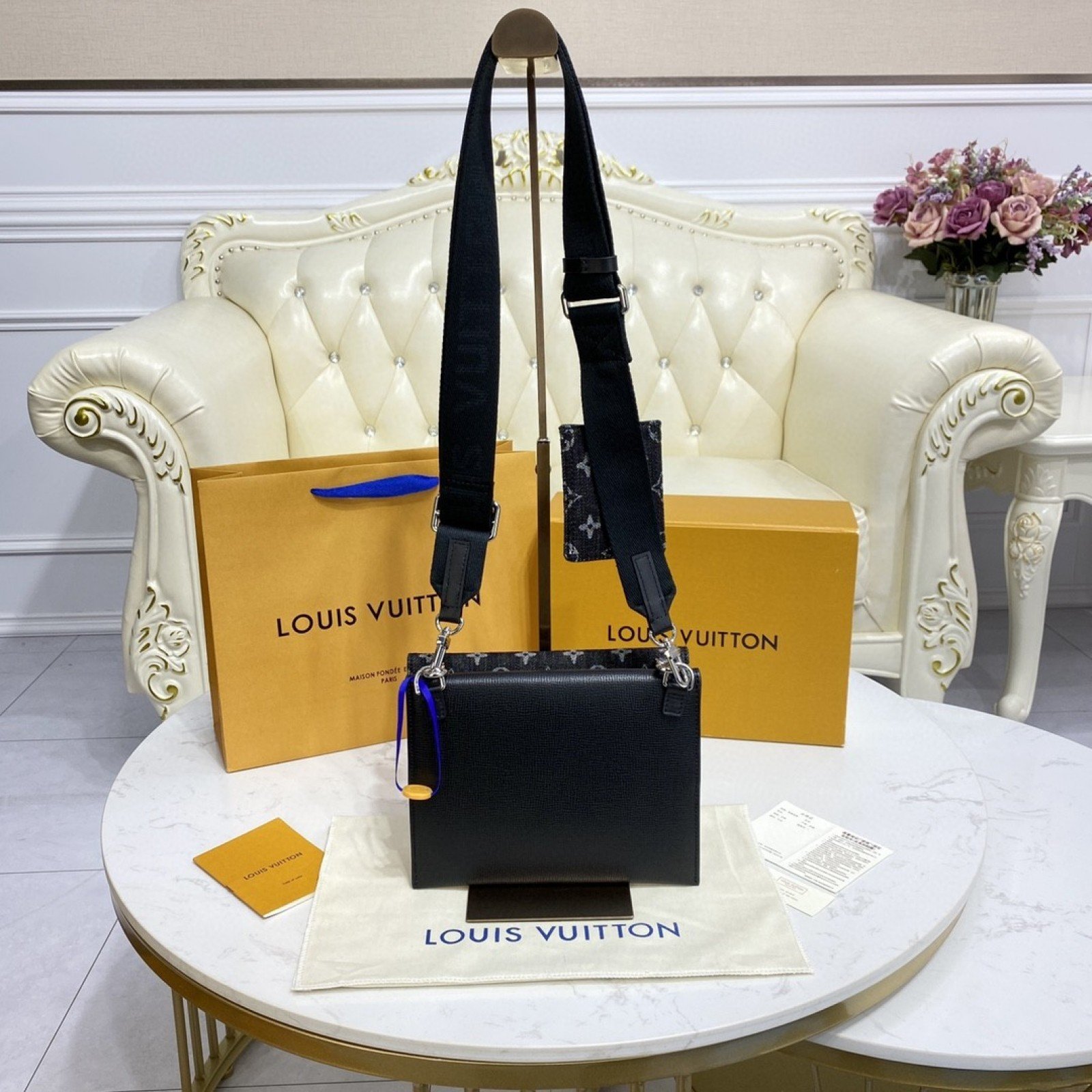 LV TRIO POUCH M81013