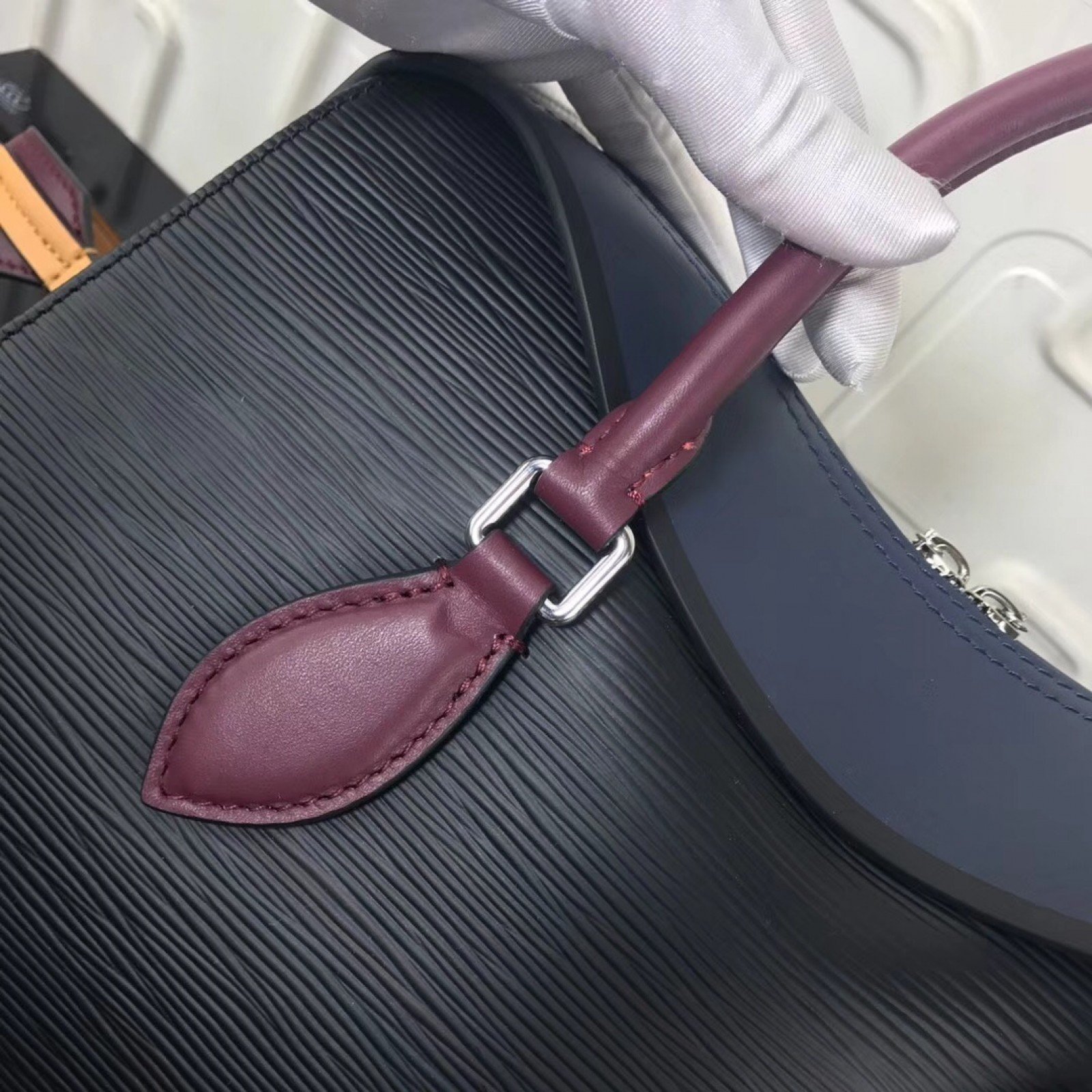 LV TUILERIES Bag M53443