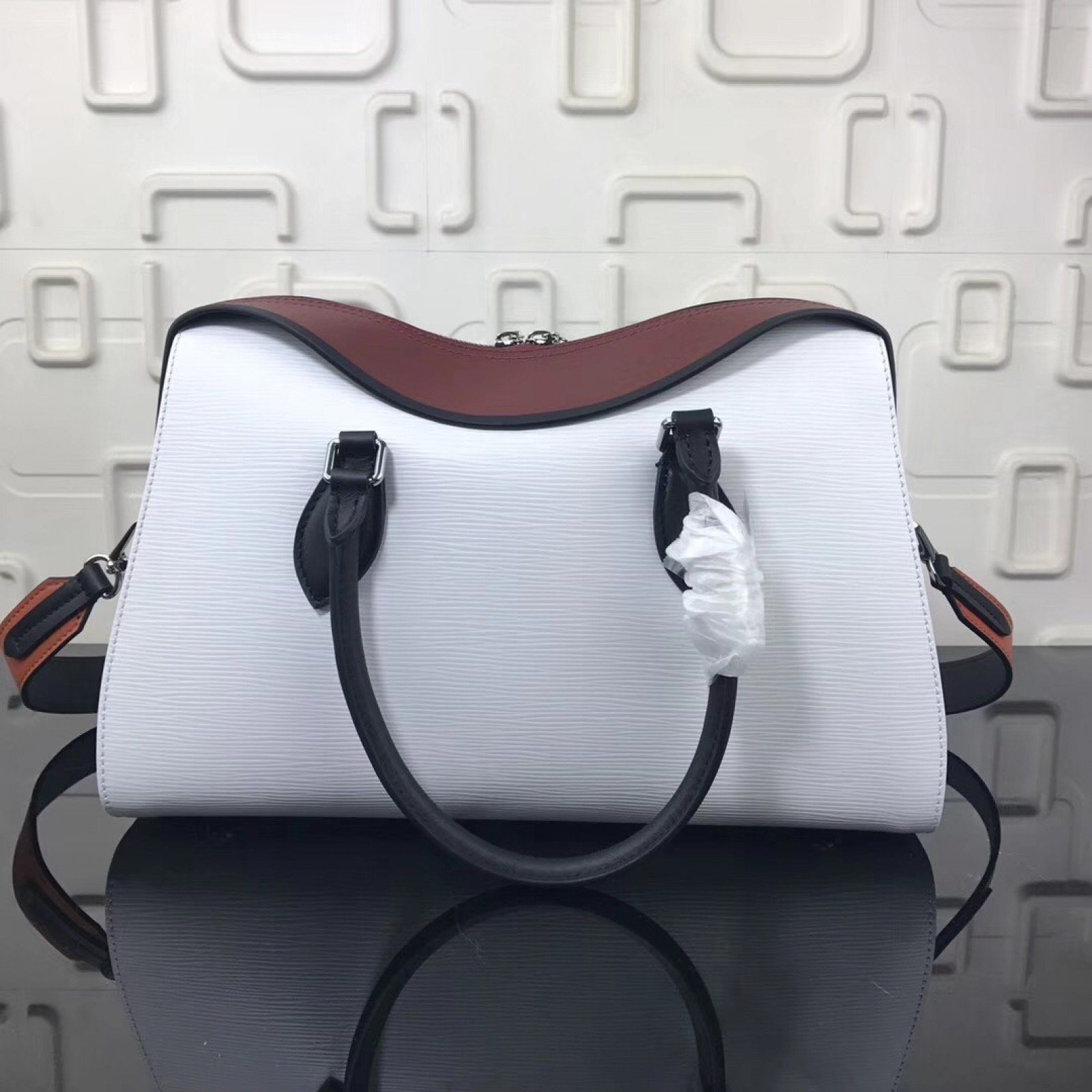 LV TUILERIES Bag M53443